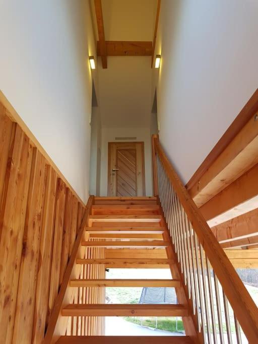 Chalet-Suedsteiermark - Traumhafte Aussicht, Infinity Pool, Privatsphaere, Klima Und De-Luxe Ausstattung Schwanberg 外观 照片
