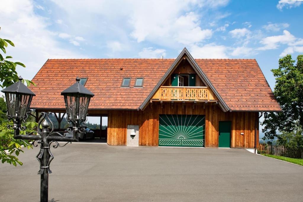 Chalet-Suedsteiermark - Traumhafte Aussicht, Infinity Pool, Privatsphaere, Klima Und De-Luxe Ausstattung Schwanberg 外观 照片